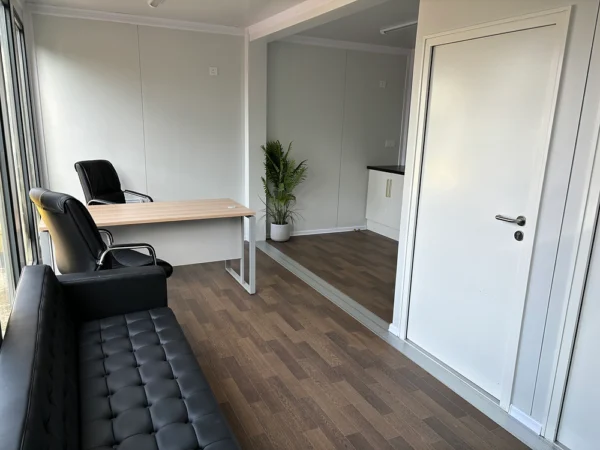 Oficina Portátil de Dos Módulos – Con Almacén y Baño Integrado - Image 10