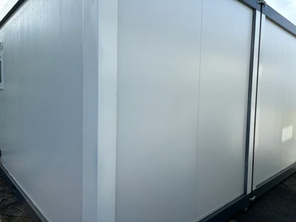 Oficina Portátil de Dos Módulos – Con Almacén y Baño Integrado - Image 7
