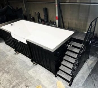 Piscina Contenedor Negro de 6,05 x 2,44m