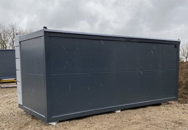 contenedor de oficina 6x2,83 metros con 2 ventanas - Image 8